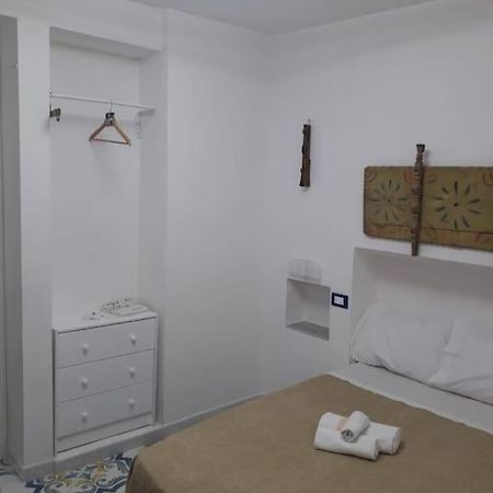 Oneto Apartment Palermo Exteriör bild