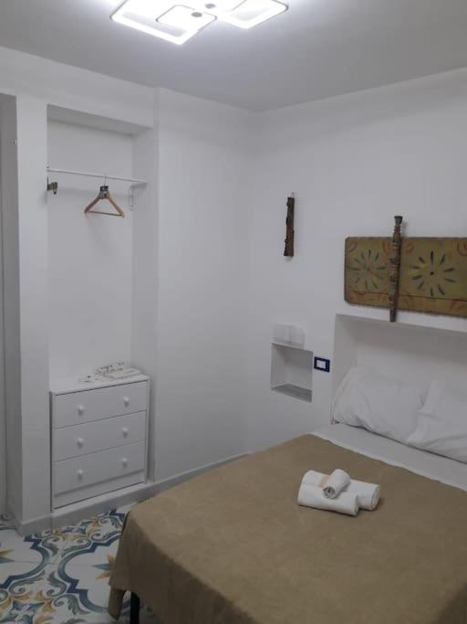 Oneto Apartment Palermo Exteriör bild